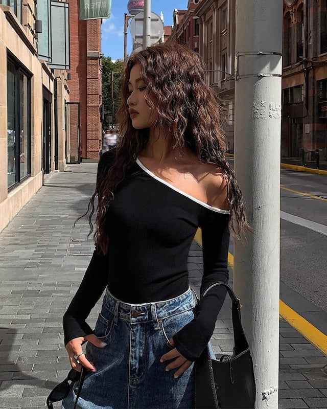 Contrast Trim One Shoulder Top