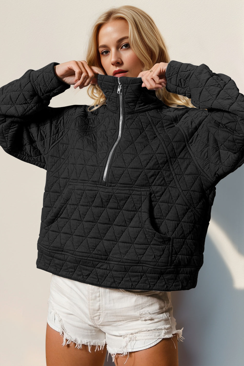 Quilted Sweatshirt with Pocket - HOORR