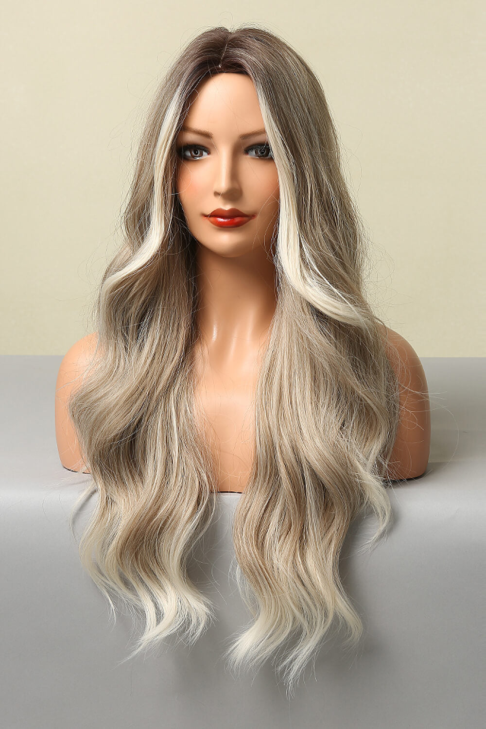 Beautiful Long Wave Wigs 26'' - HOORR