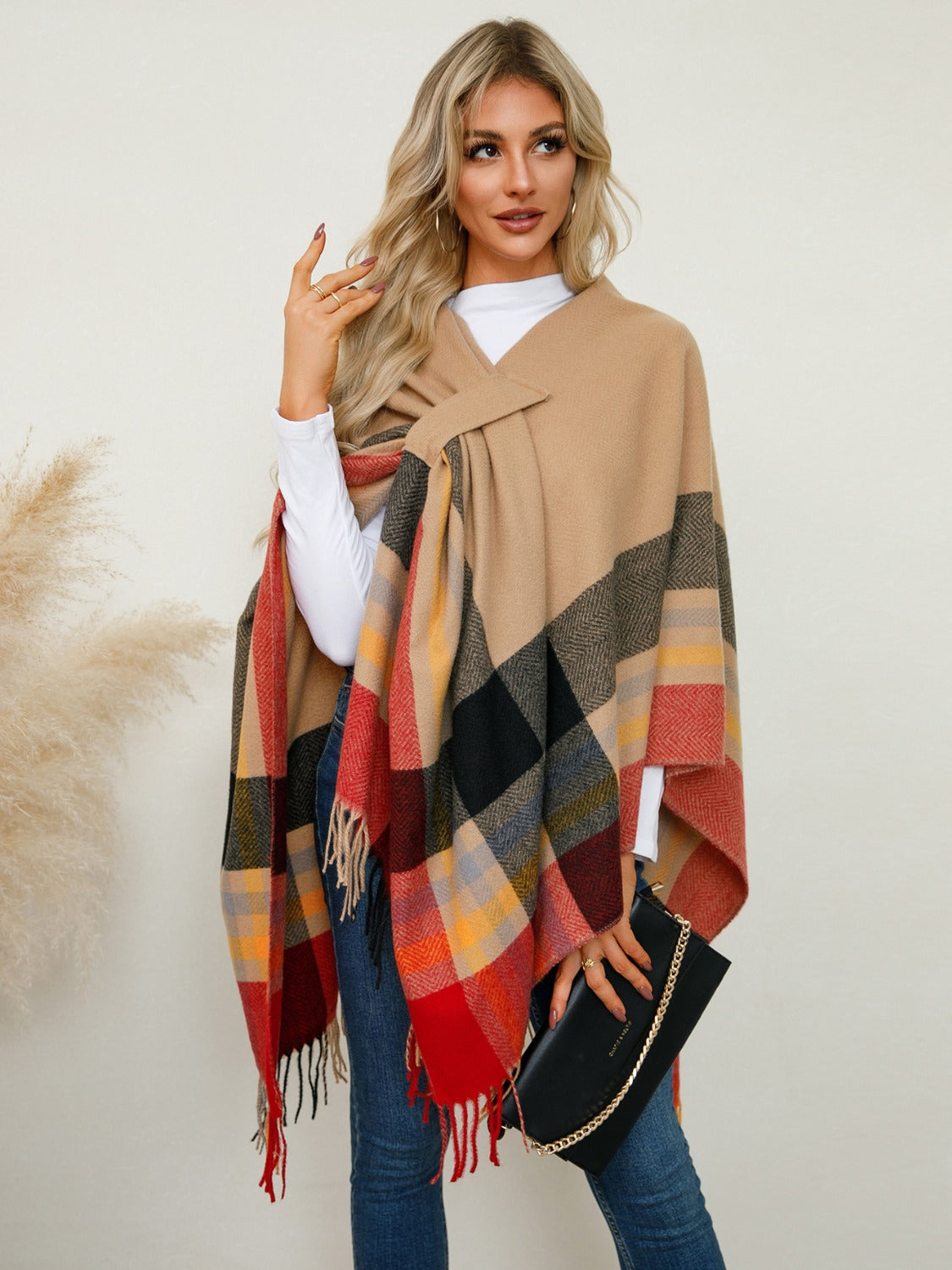 Fringe Contrast Plaid Poncho - HOORR