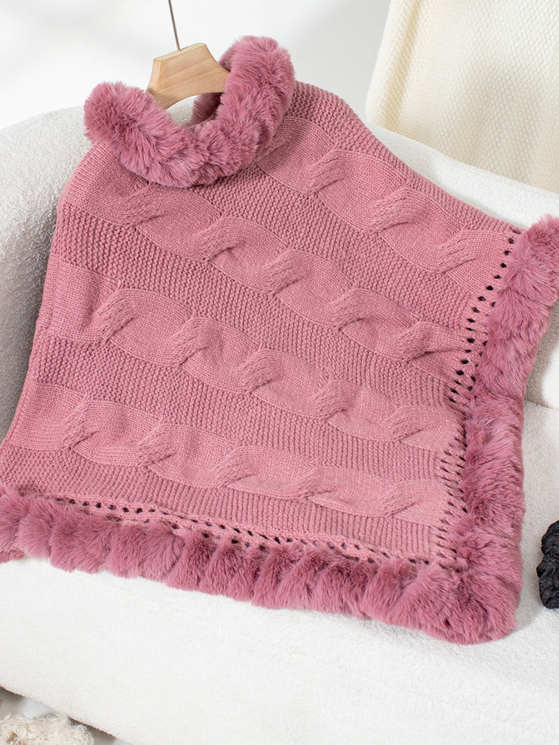 Fuzzy Hem Cable-Knit Poncho - HOORR