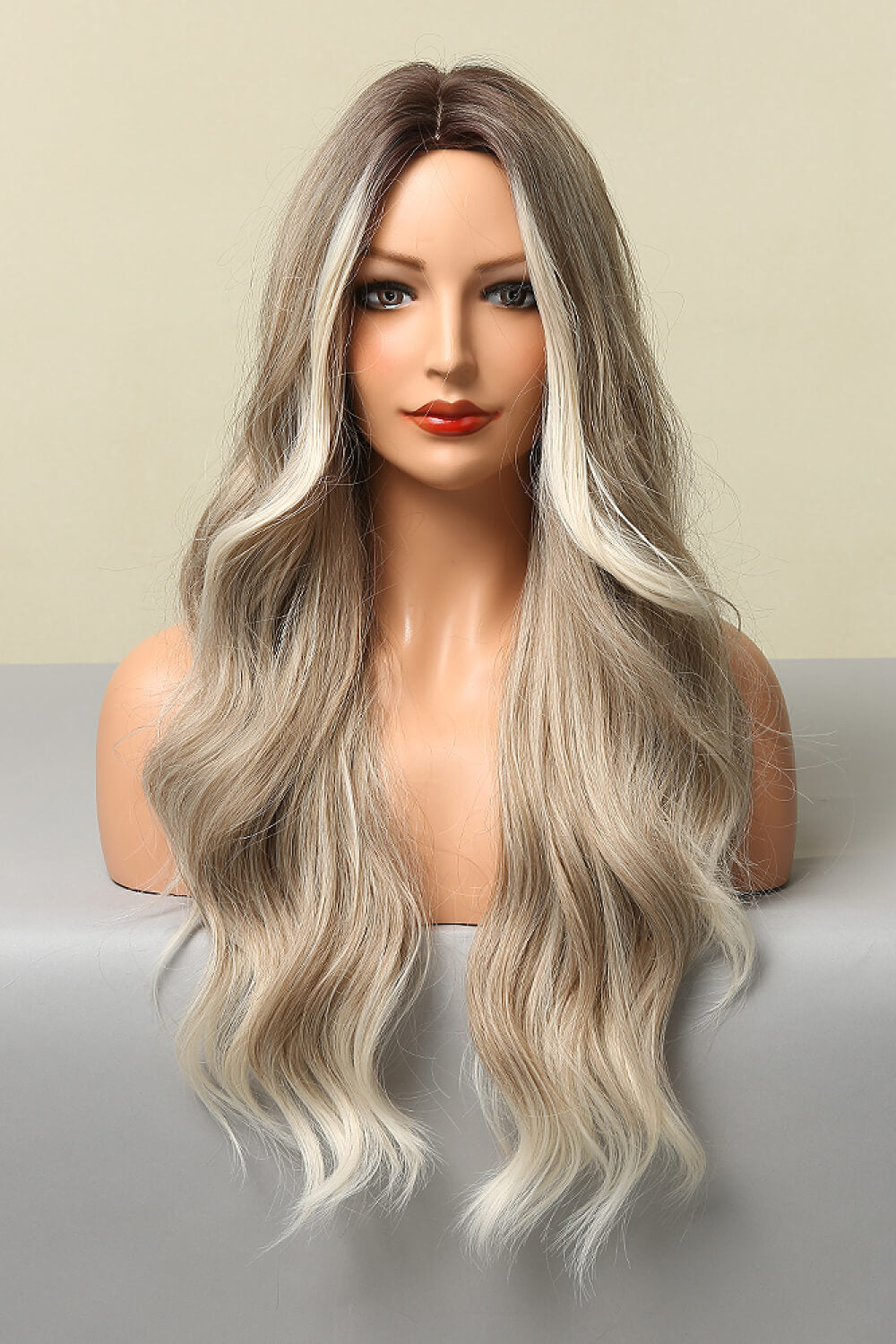 Beautiful Long Wave Wigs 26'' - HOORR