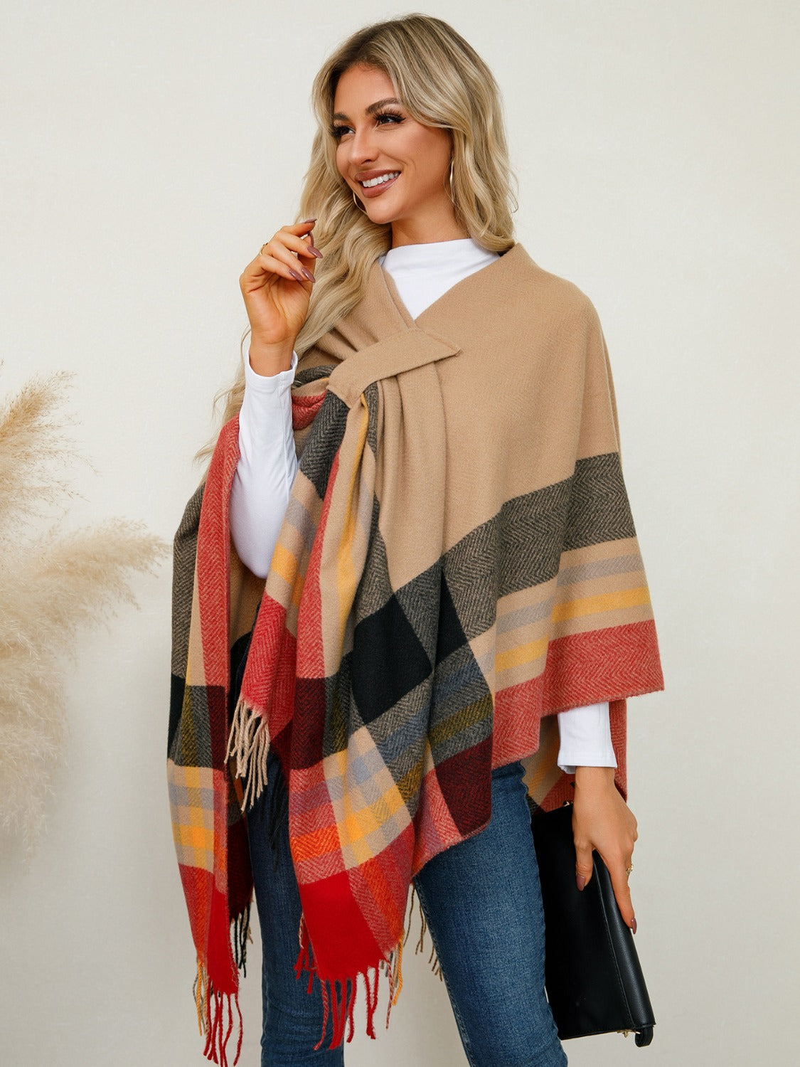 Fringe Contrast Plaid Poncho - HOORR