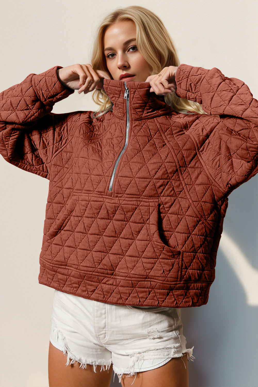 Quilted Sweatshirt with Pocket - HOORR